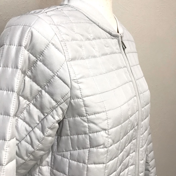 Athletic Works light gray quilted hip length jacket. Size S (4-6) - Picture 2 of 9